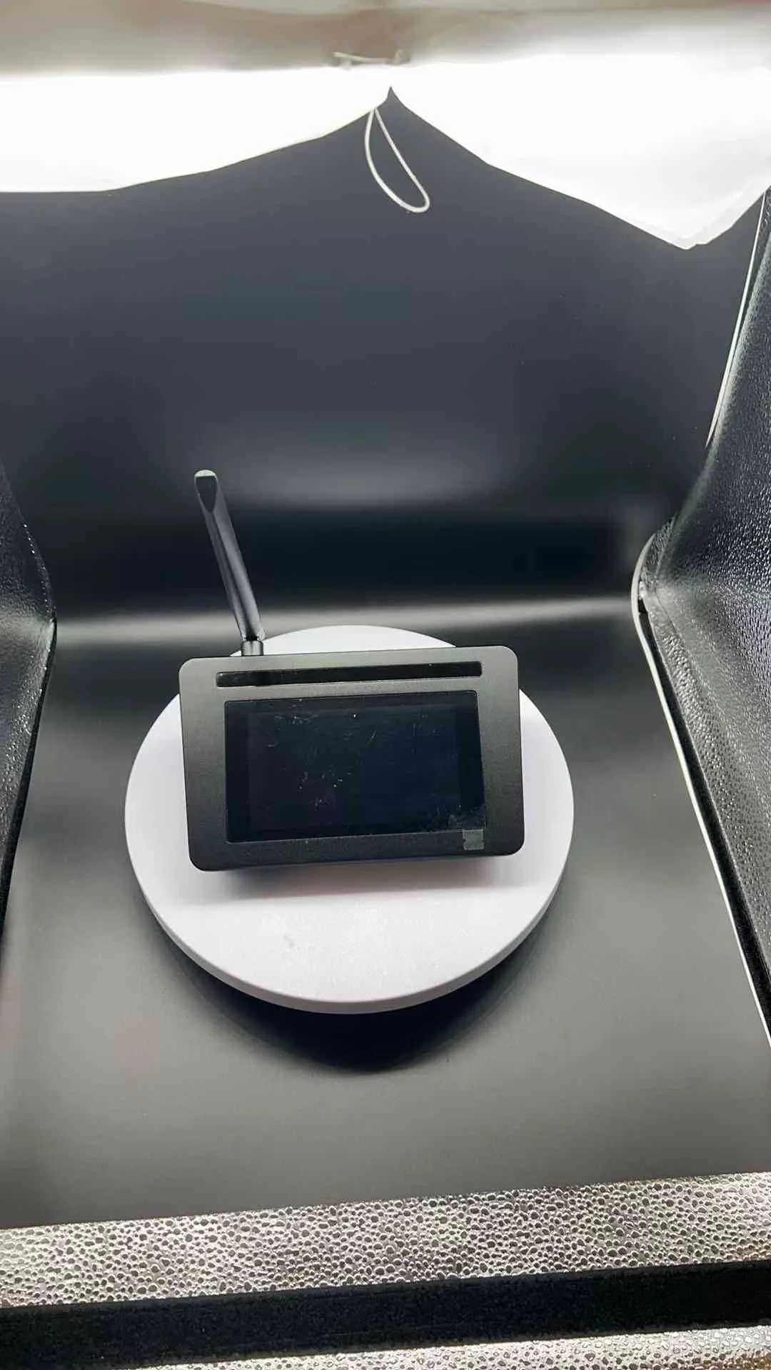 SuperCue Quad 翻页器 - 专业演示设备实拍图 1